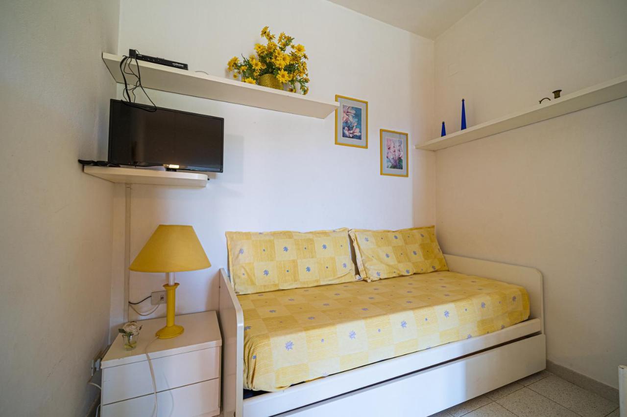 Appartamenti Vista Mare - Goelba Capoliveri  Exterior photo