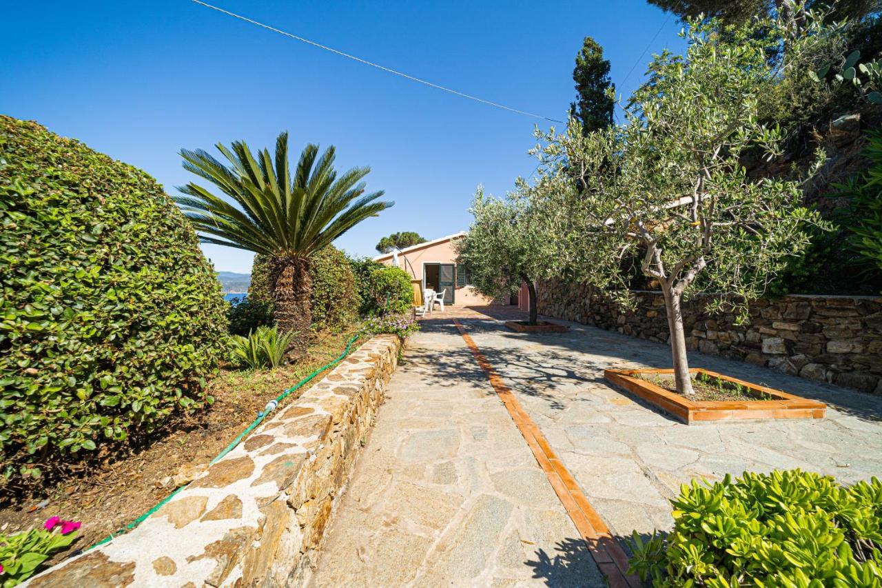 Appartamenti Vista Mare - Goelba Capoliveri  Exterior photo