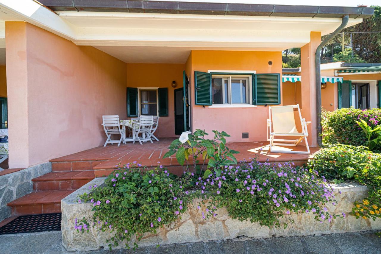 Appartamenti Vista Mare - Goelba Capoliveri  Exterior photo